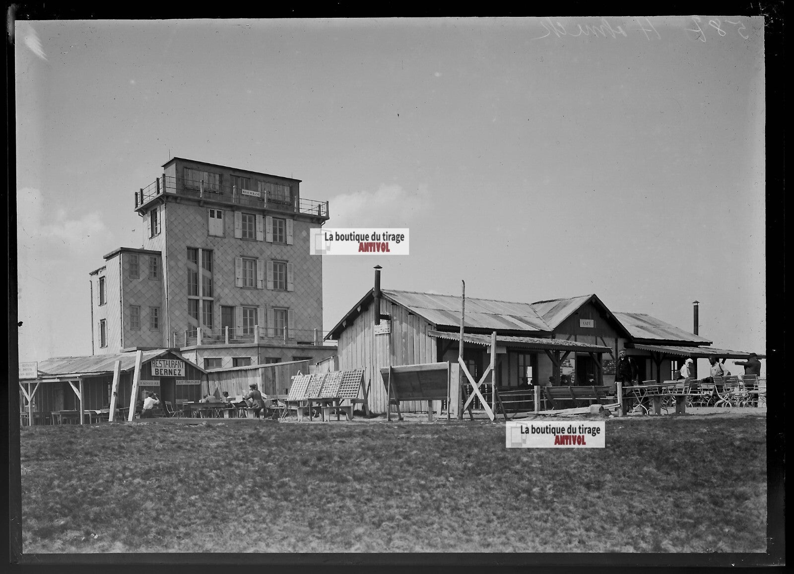 Plaque verre photo ancienne négatif noir et blanc 13x18 cm Vosges Hohneck Hôtel