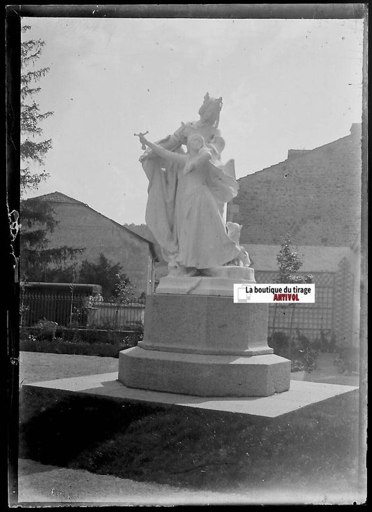 Domrémy-la-Pucelle Jeanne d'Arc, Plaque verre photo, négatif noir & blanc 6x9 cm - La Boutique Du Tirage 