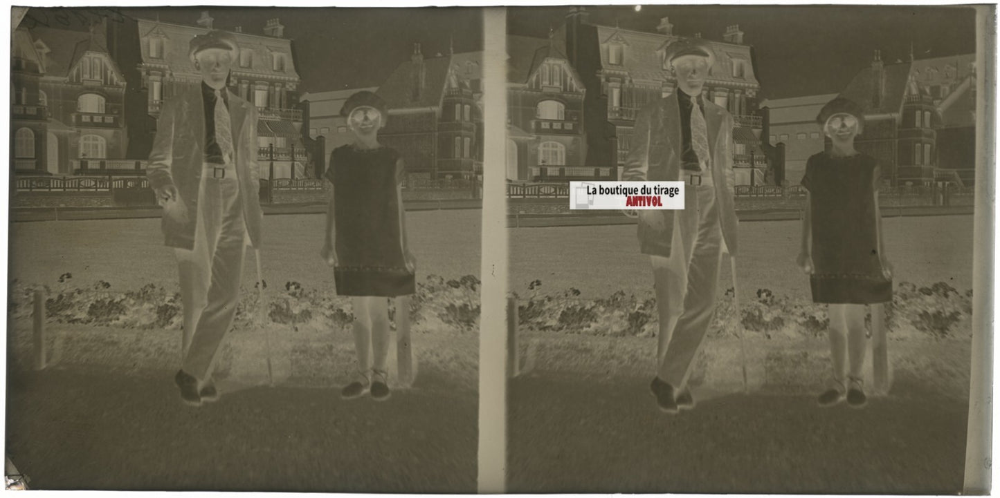 Bord de mer, personnages, stéréoscopie plaque ancienne verre, négatif 9x18 cm