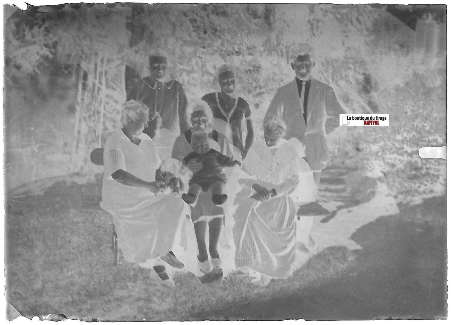 Groupe, famille, France, Plaque verre photo, négatif ancien noir & blanc 6x9 cm