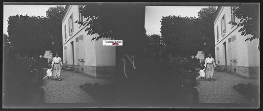 Famille, maison, Plaque verre photo stéréo, négatif noir & blanc 4,5x10,7 cm