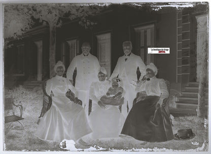 Groupe, famille, Plaque verre photo ancienne, négatif noir & blanc 13x18 cm