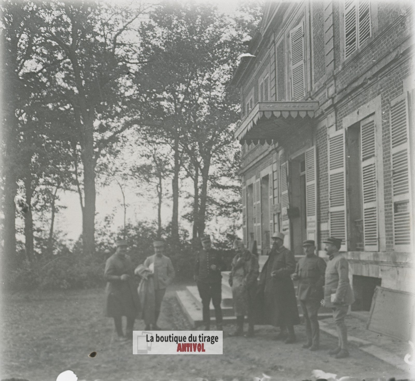 Officiers français, demeure, WW1, plaque verre photo ancienne stéréo 6x13 cm