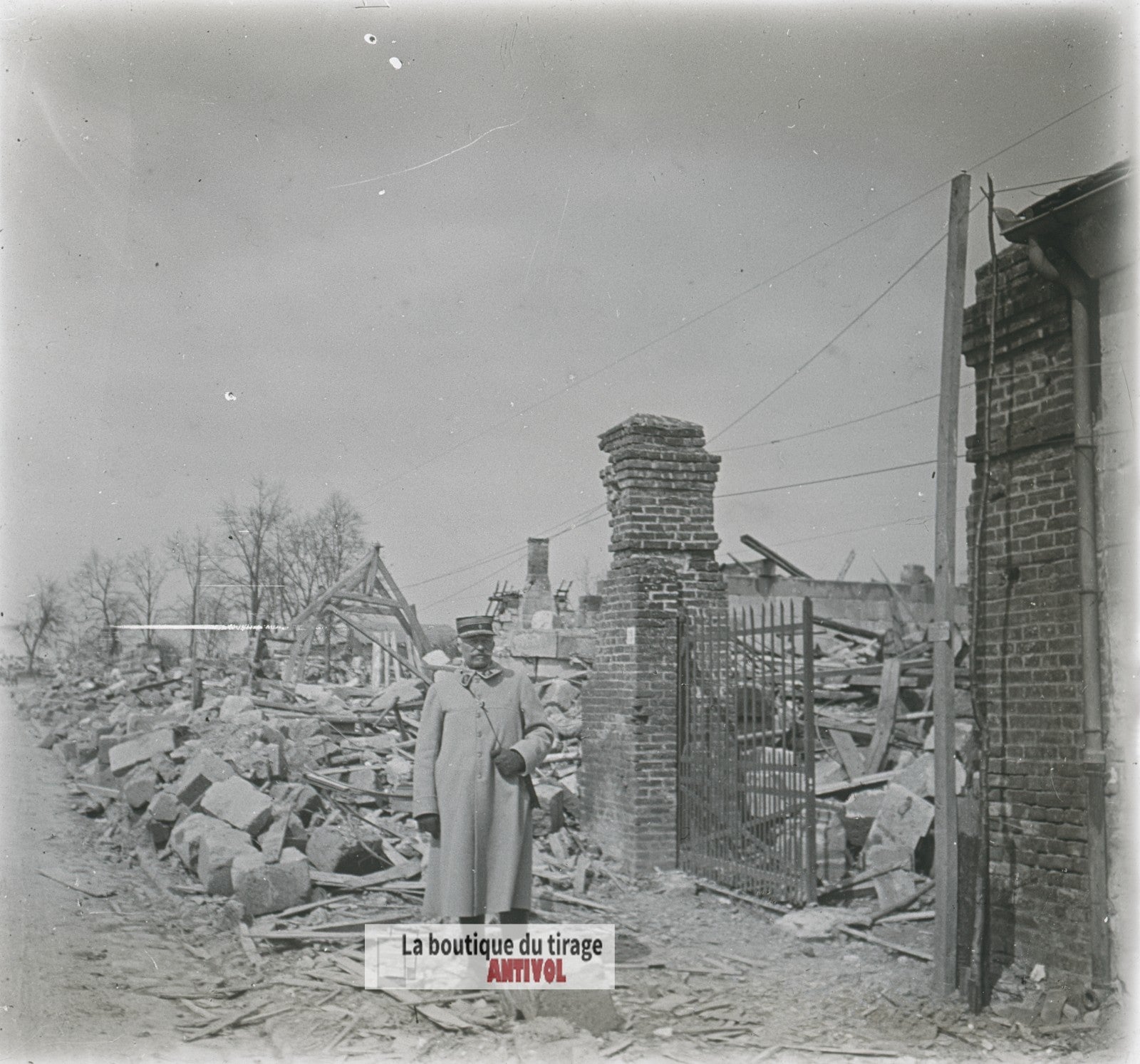Ruines village, bombardement WW1, plaque verre photo ancienne stéréo 6x13 cm