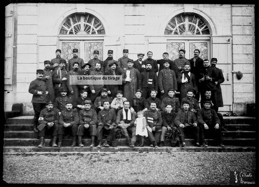 Plaque verre photo ancienne négatif noir et blanc 13x18 cm groupe soldats France