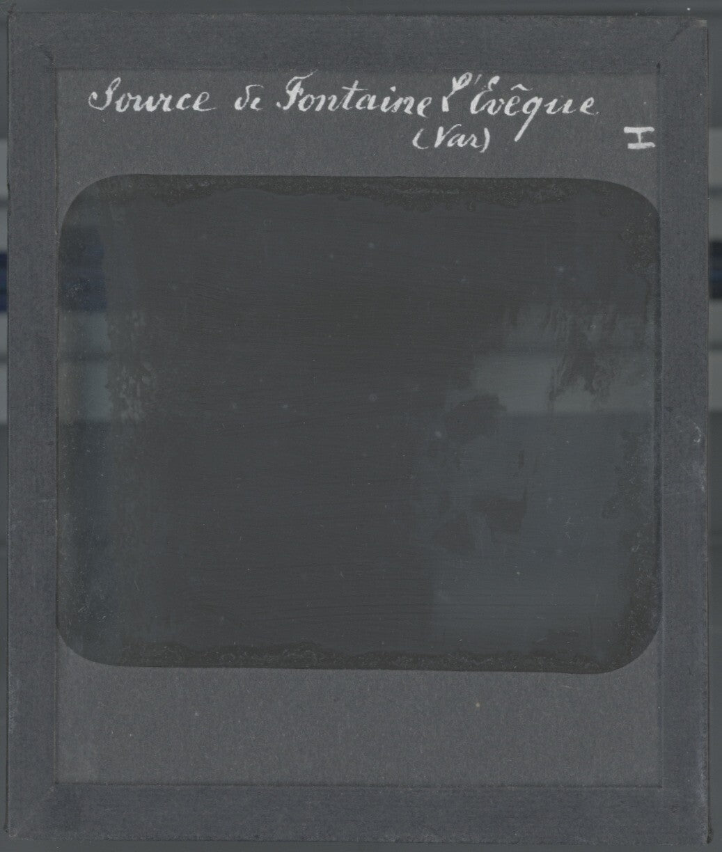 Source Fontaine l’Evêque, Var, photo ancienne plaque de verre, positif 8,5x10 cm