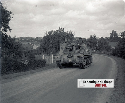 Char américain, Lamnay France, plaque verre, photo ancienne, négatif N&B 6x13 cm