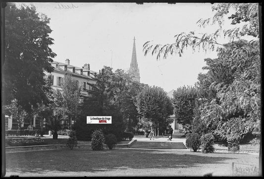 Mulhouse parc enfant, Plaque verre photo ancienne, négatif noir & blanc 10x15 cm