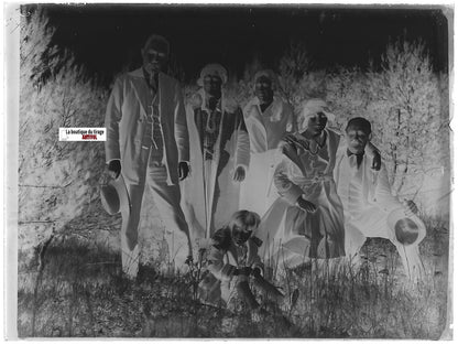 Famille, nature, Plaque verre photo ancienne, négatif noir & blanc 9x12 cm