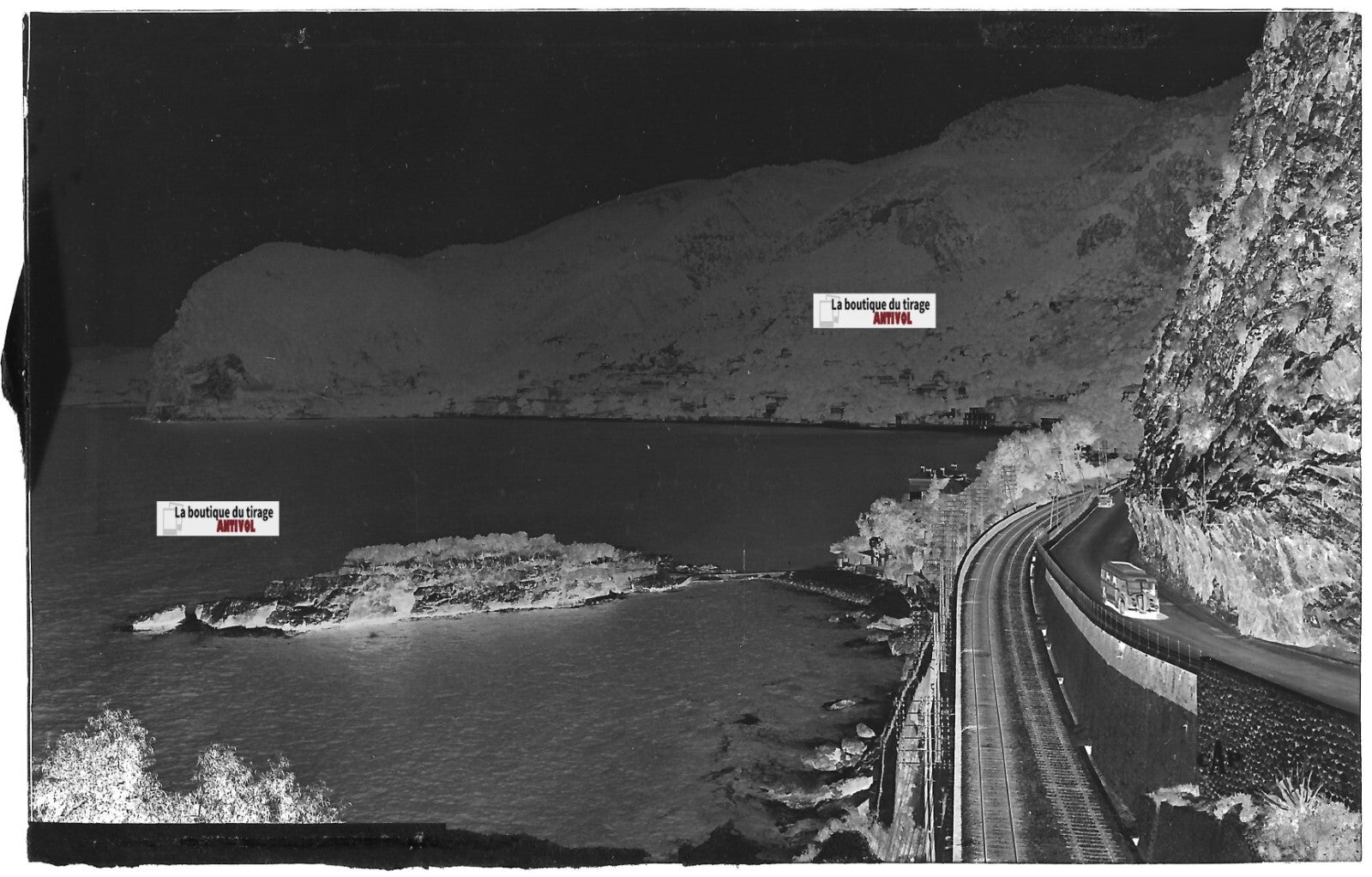 Plaque verre photo ancienne négatif noir & blanc 9x14 cm, Èze, mer, paysage