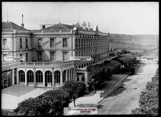 Plaque verre photo ancienne négatif noir et blanc 13x18 cm Vittel hôtel Terminus