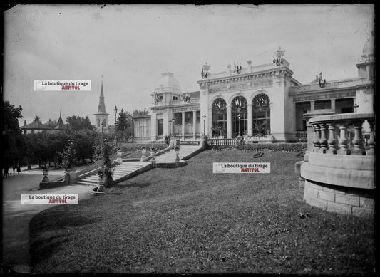 Plaque verre photo ancienne négatif noir et blanc 13x18 cm Vittel casino France