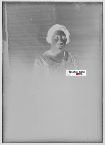 Femme, portrait, Plaque verre photo ancienne, négatif noir & blanc 6x9 cm