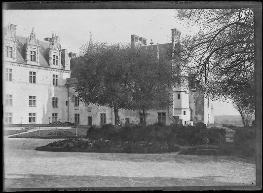 Château Royal d'Amboise, Plaque verre photo négatif noir et blanc 6x9 cm - La Boutique Du Tirage 