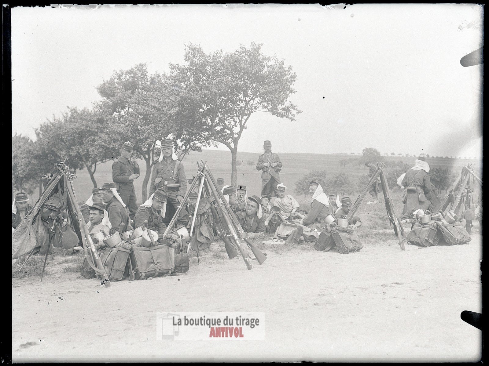 Mailly, camp la Grand'Halte, plaque verre, photo ancienne, négatif 9x12 cm