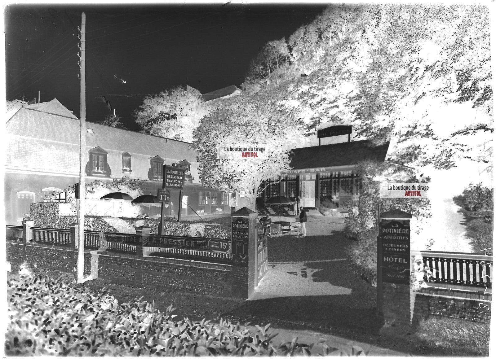 Plaque verre photo ancienne négatif noir et blanc 13x18 cm Puys Dieppe Potinière