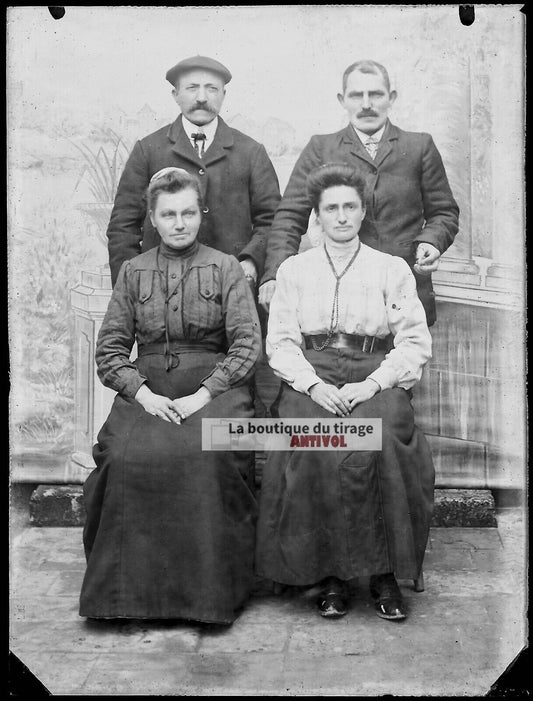 Plaque verre photo ancienne négatif noir et blanc 9x12 cm couple France vintage