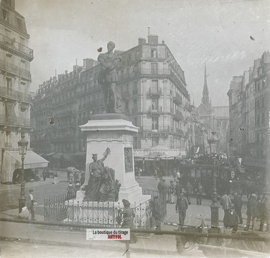 Paris, Place Maubert, Dolet, plaque verre stéréo, photo ancienne 4,5x10,7 cm