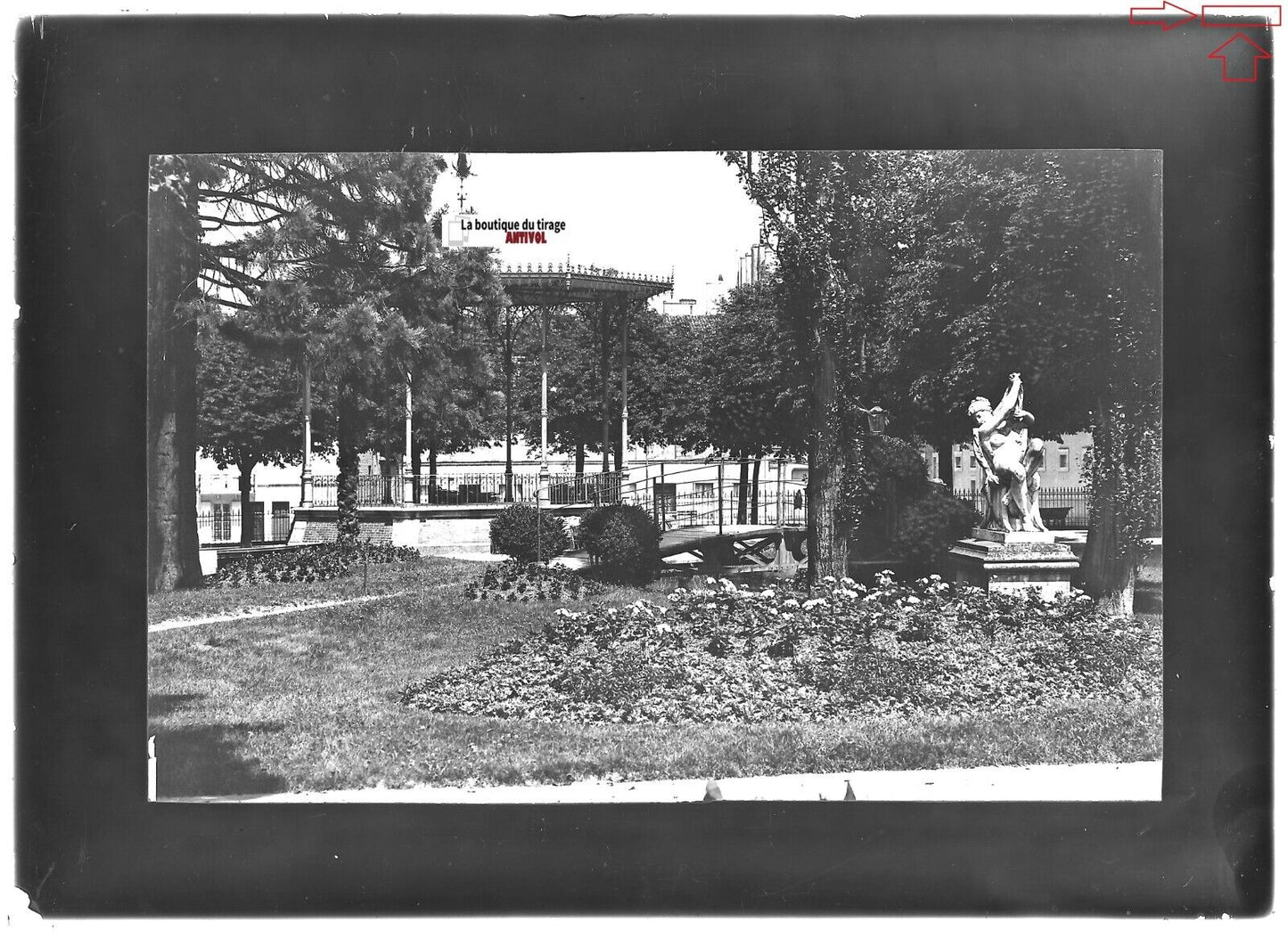 Plaque verre photo ancienne positif noir et blanc 13x18 cm Niort jardin Brèche