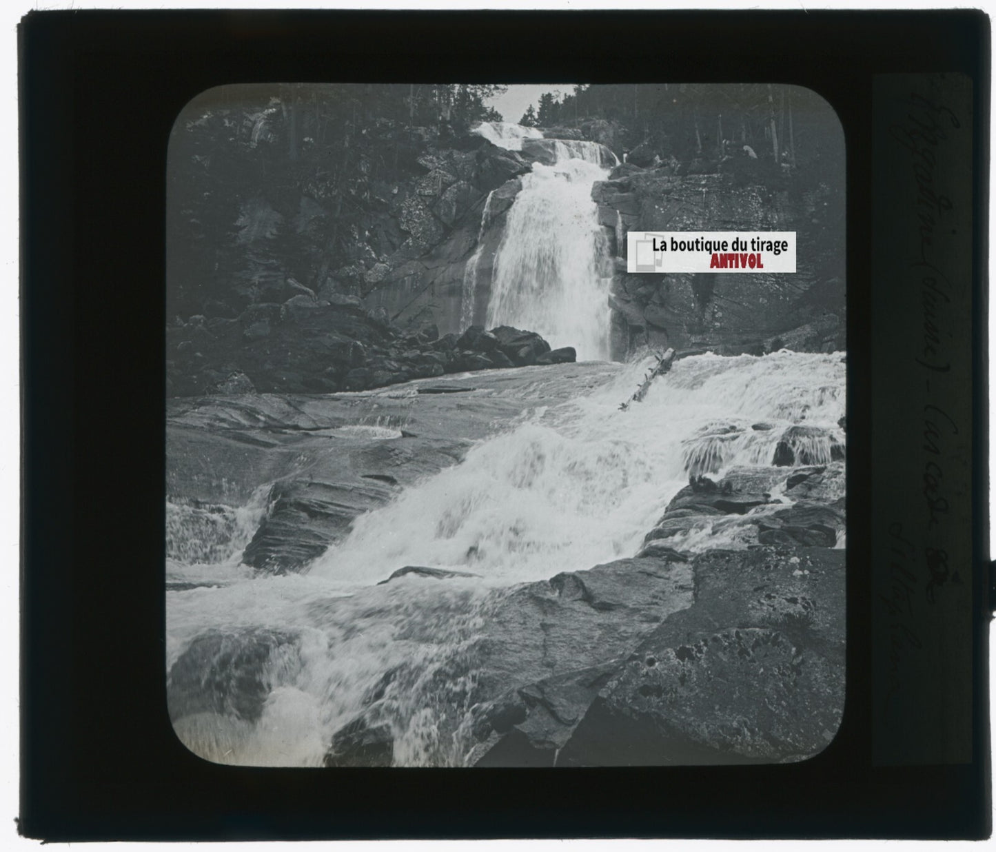 Engadine, cascade, Suisse, photo plaque verre, noir & blanc, positif 8,5x10 cm
