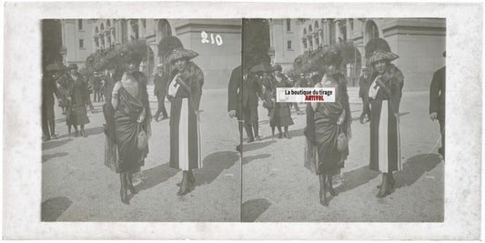 Personnages, Longchamp, Paris, plaque verre stéréoscopique, positif 8,5x17 cm