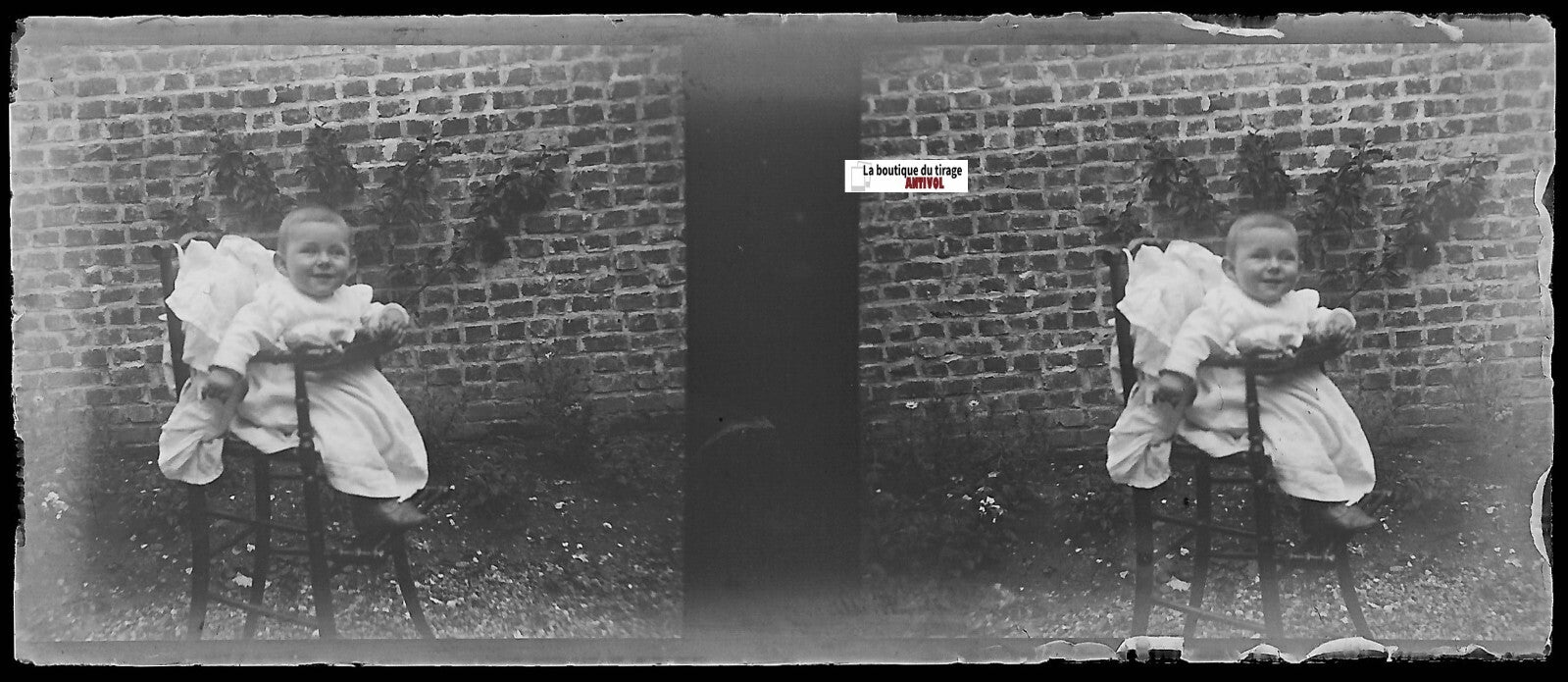 Bébé jardin, Plaque verre photo stéréoscopique, négatif noir & blanc 4,5x10,7 cm