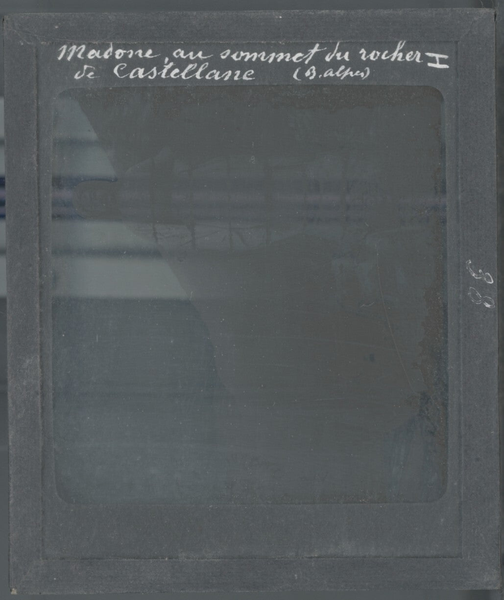 Madonne, rocher, Castellane, photo ancienne plaque de verre, positif 8,5x10 cm