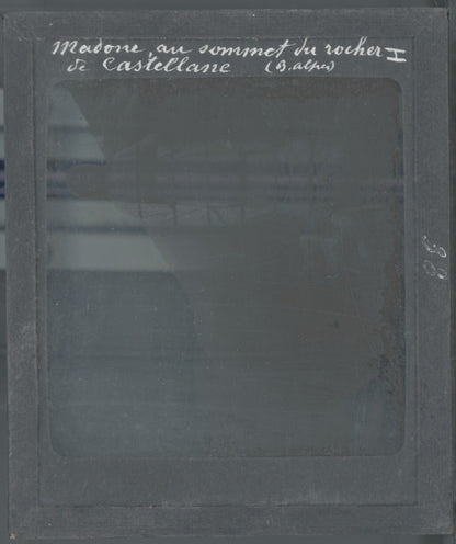 Madonne, rocher, Castellane, photo ancienne plaque de verre, positif 8,5x10 cm