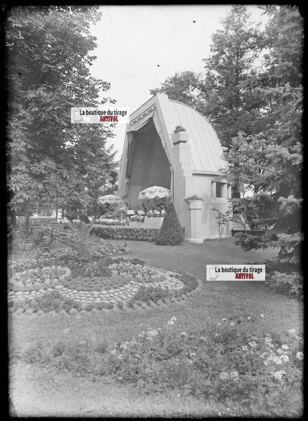 Plaque verre photo ancienne négatif noir et blanc 13x18cm parc public Vittel