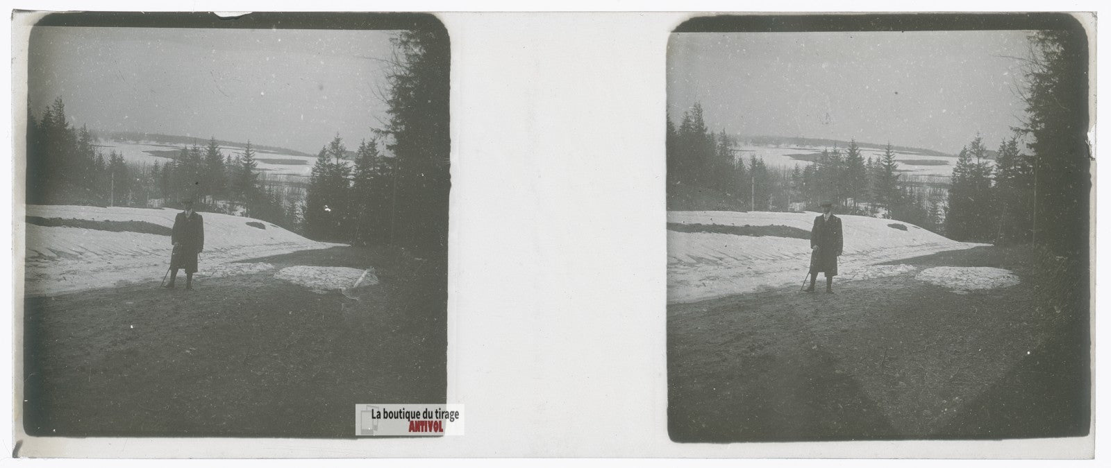 Promeneur solitaire, hiver, plaque verre stéréo, photo ancienne 4,5x10,7 cm