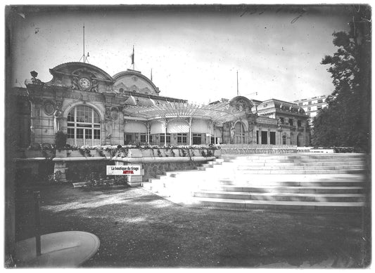 Plaque verre photo ancienne positif noir et blanc 13x18 cm Vichy Casino France