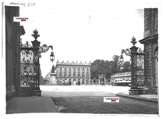 Plaque verre photo ancienne positif noir & blanc 13x18 cm Nancy, place Stanislas