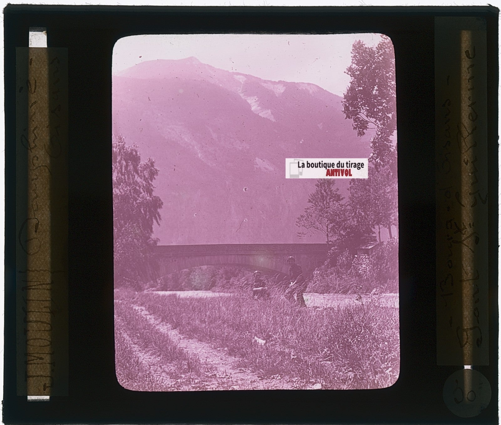 Pont Saint-Guillerme, photo J. Moulin, plaque verre, couleur, positif 8,5x10 cm