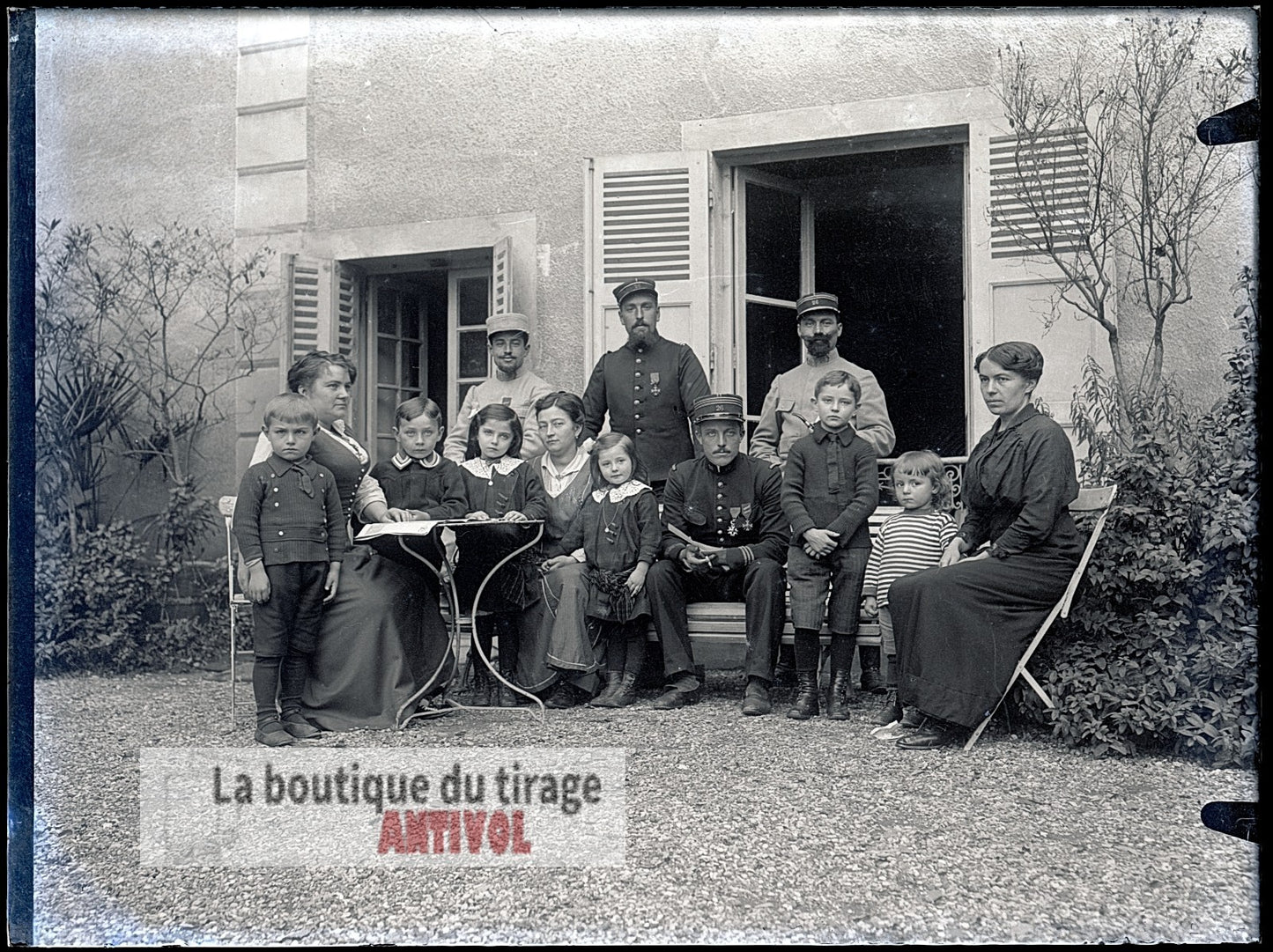 Officiers et civils, famille, plaque verre, photo ancienne, négatif 9x12 cm