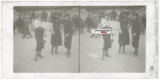 Personnages, Longchamp, Paris, plaque verre stéréoscopique, positif 8,5x17 cm