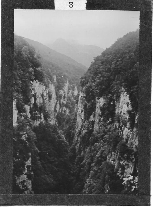 Plaque verre photo ancienne positif noir et blanc 6x9 cm Gorges de Kakuetta