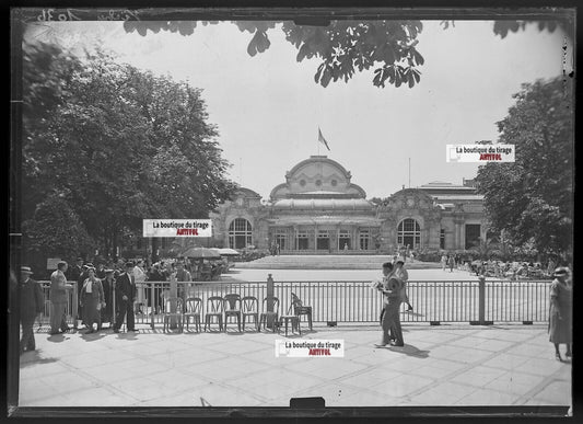 Plaque verre photo ancienne négatif noir et blanc 13x18 cm casino de Vichy