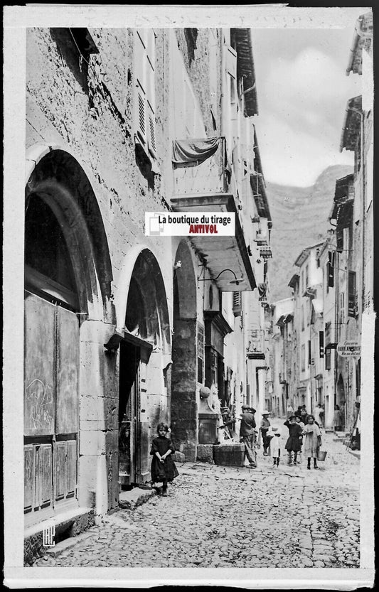 Plaque verre photo, négatif noir & blanc 9x14 cm, Puget-Théniers, enfants, rue