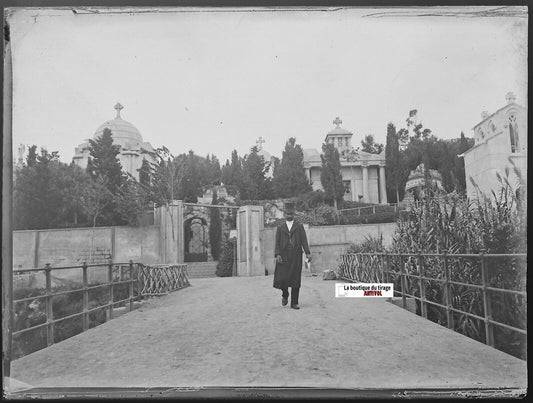 Homme, Espagne, cimetière, Plaque verre photo, négatif noir & blanc 9x12 cm