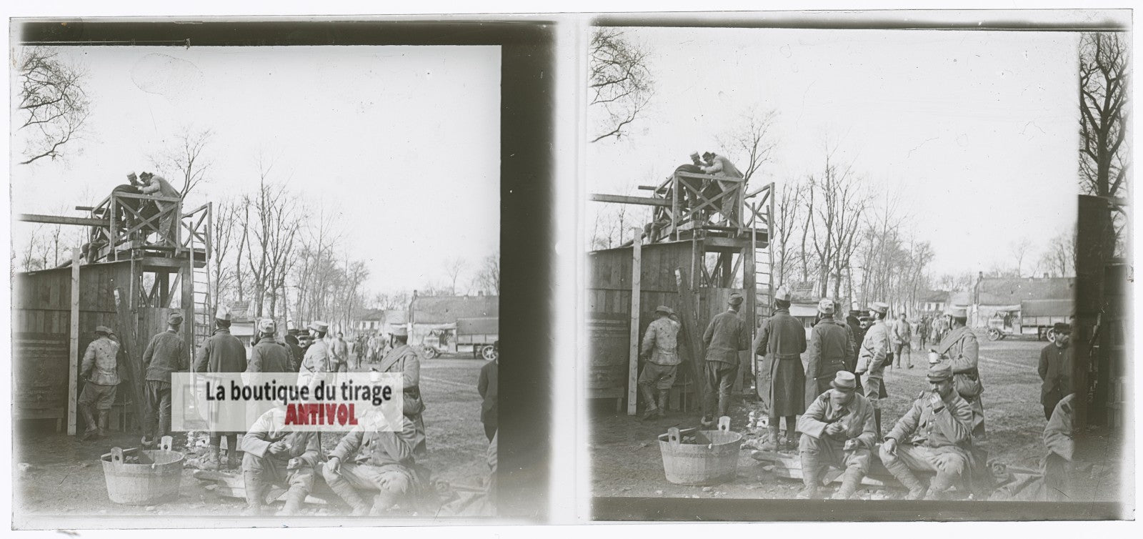 Construction, soldats guerre WW1, plaque verre photo ancienne stéréo 6x13 cm