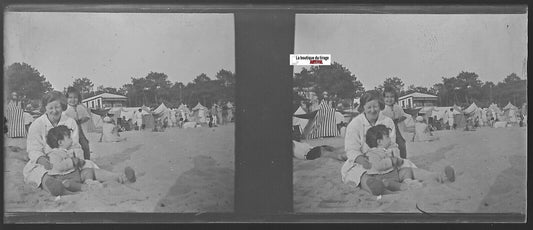 Plage, enfant, Plaque verre photo stéréo, négatif noir & blanc 4,5x10,7 cm