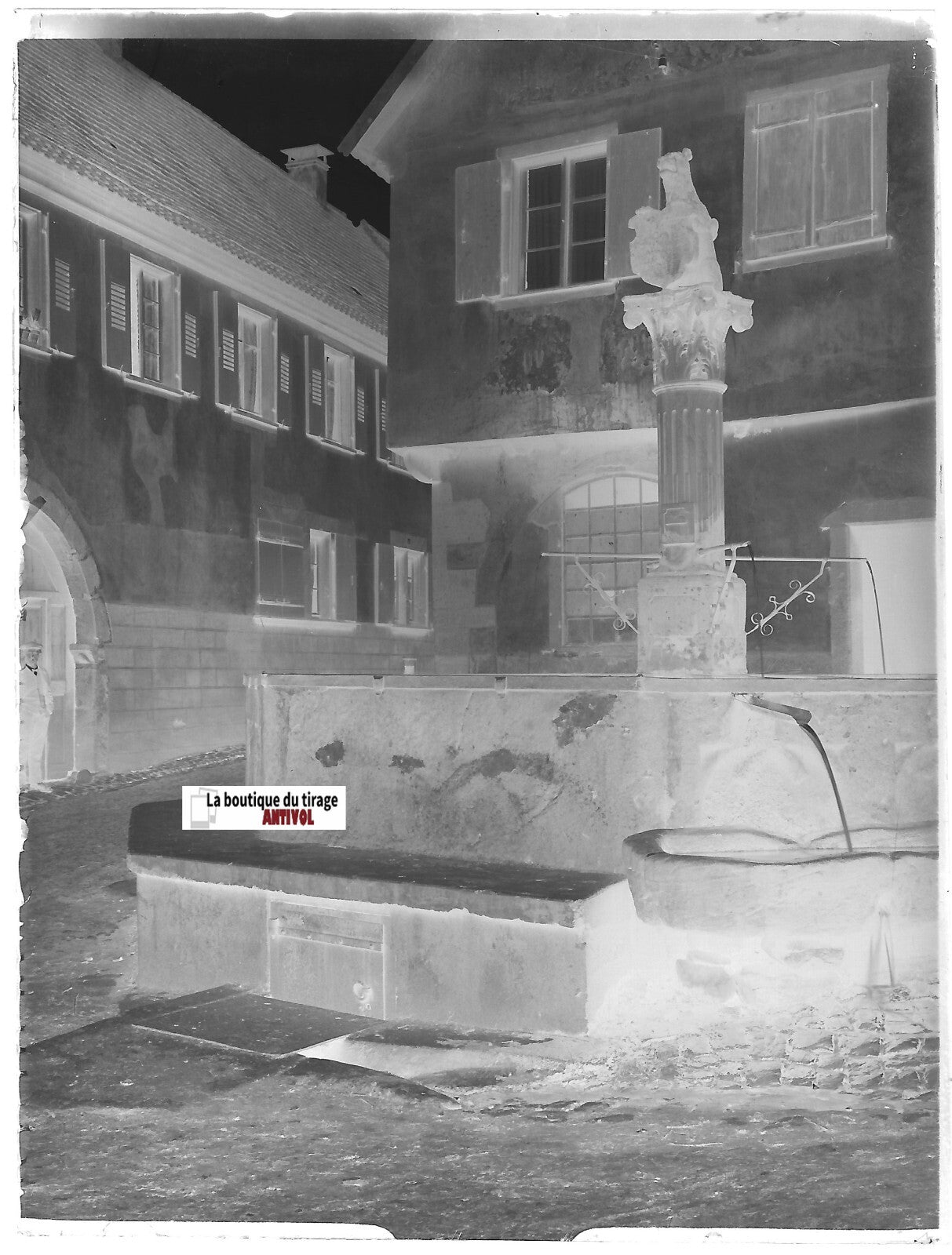 Heiligenstein fontaine, Plaque verre photo, négatif ancien noir & blanc 9x12 cm