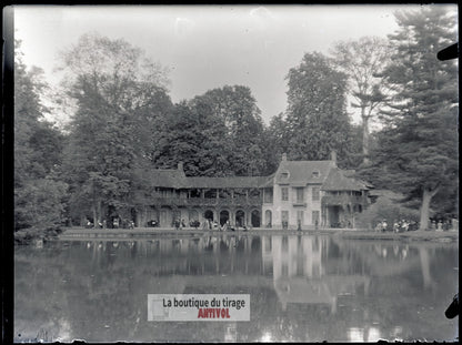 Le Hameau de la Reine, Versailles, plaque verre, photo ancienne, négatif 9x12 cm