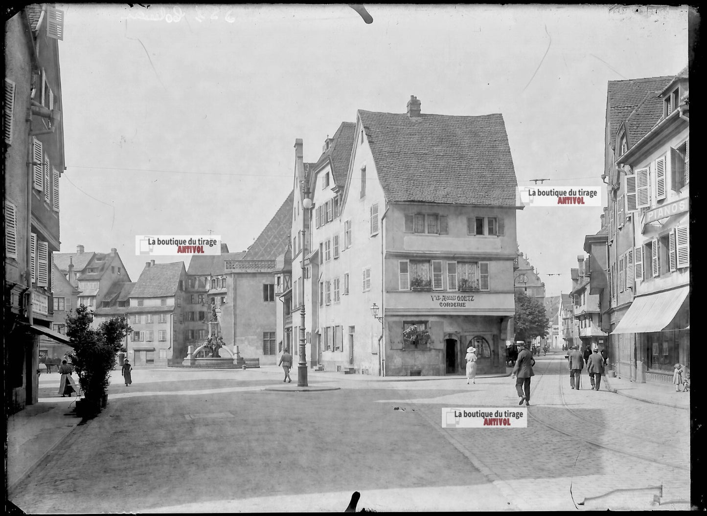 Plaque verre photo ancienne négatif noir et blanc 13x18 cm Colmar La Grand-Rue