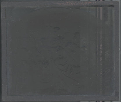 Scène religieuse, Sculpture, ancienne plaque de verre, positif 8,5x10 cm