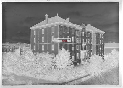 Plaque verre photo ancienne négatif noir et blanc 13x18 cm Vittel Angleterre