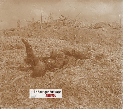 Fleury, grenadier allemand tué, WW1, plaque verre, photo ancienne stéréo 6x13 cm