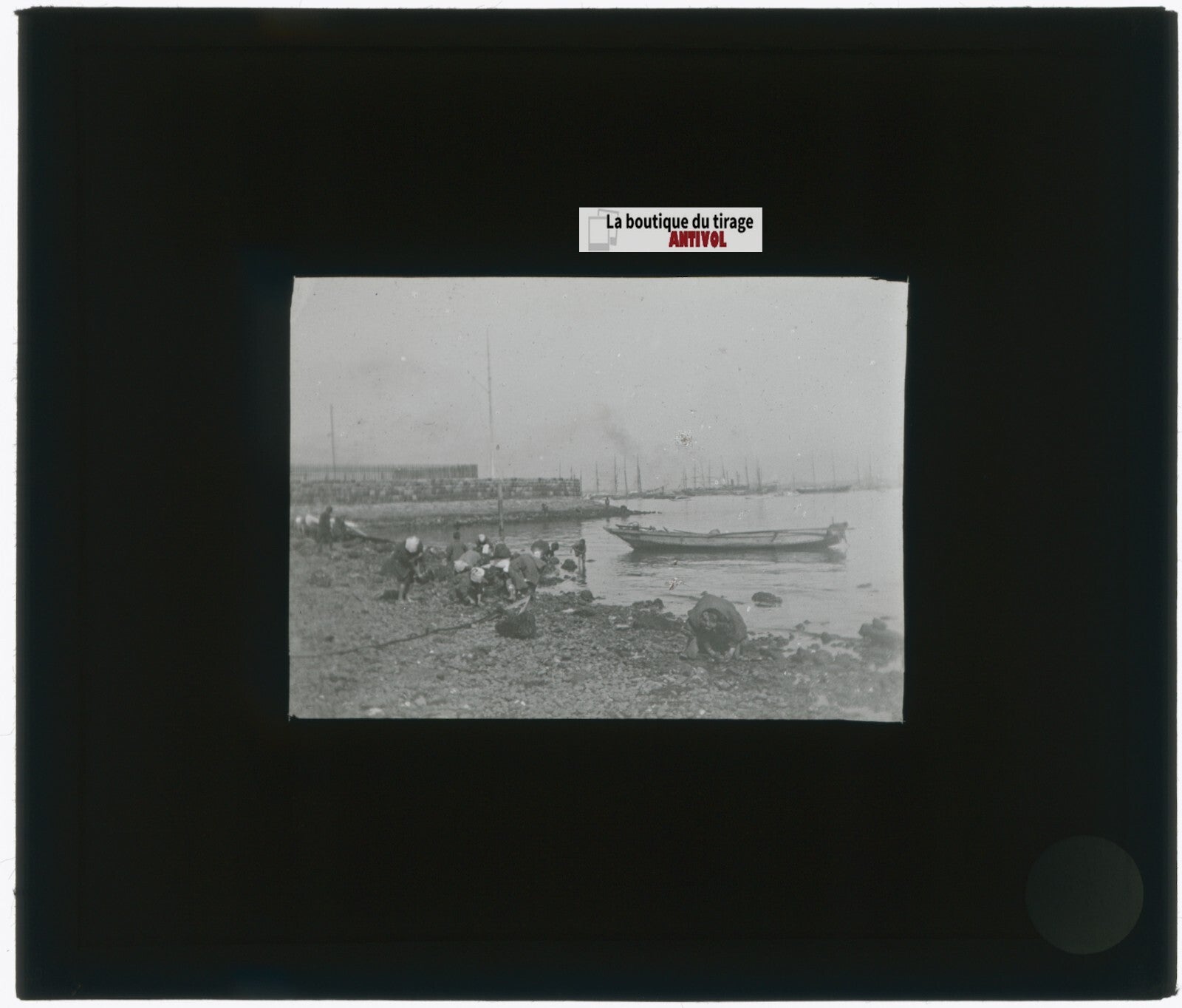 Personnages, Japon, bateaux, photo plaque verre, noir & blanc, positif 8,5x10 cm