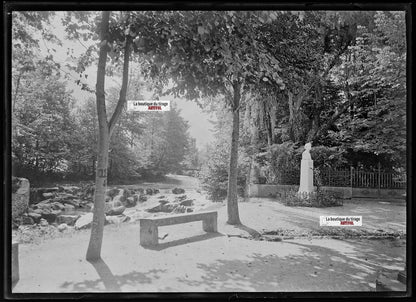 Plaque verre photo ancienne négatif noir et blanc 13x18 cm Luchon France