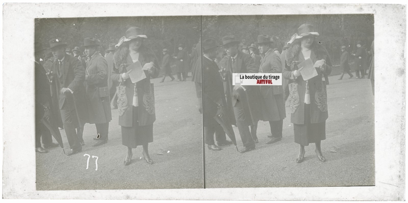 Personnages, Longchamp, Paris, plaque verre stéréoscopique, positif 8,5x17 cm